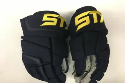 custom hockey gloves